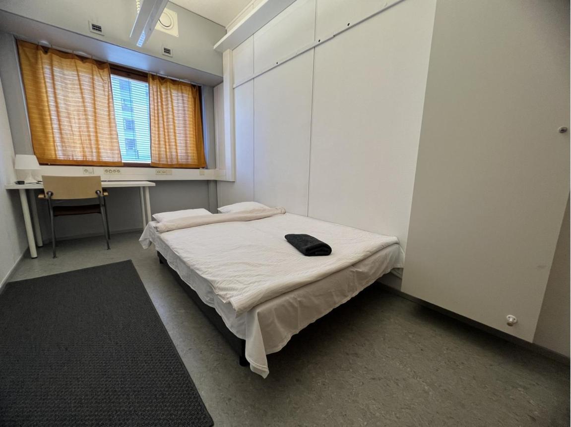 Hmi Smart Group 219 Hostel Helsinki Exterior photo