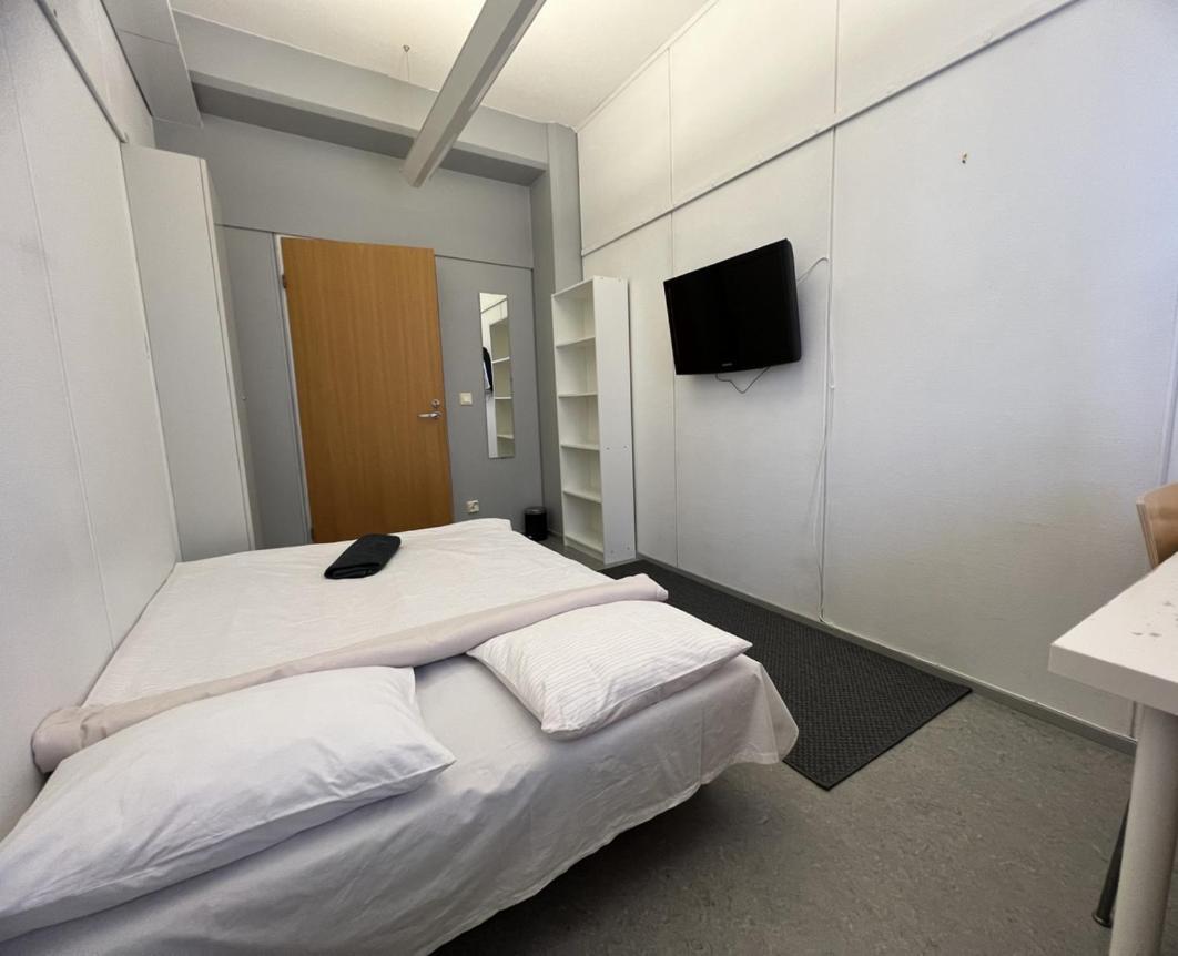 Hmi Smart Group 219 Hostel Helsinki Exterior photo